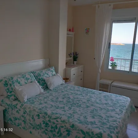 Front Line Sea Apartment Torrevieja
